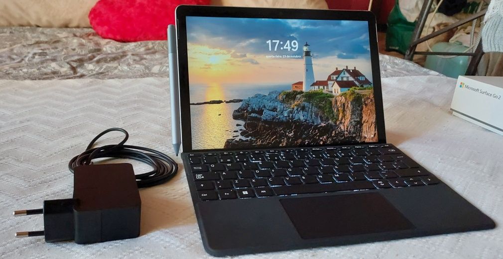 Microsoft Surface Go 2 + Acessórios