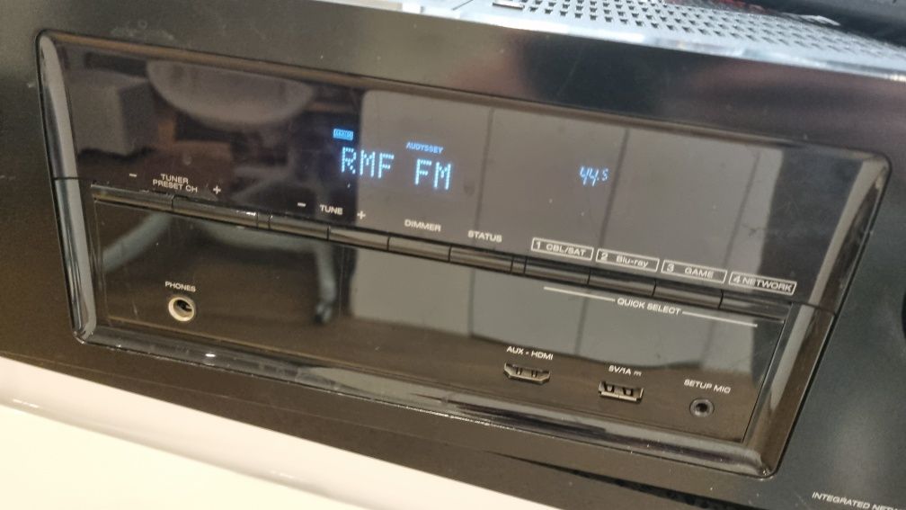 Amplituner Denon avr-x1000