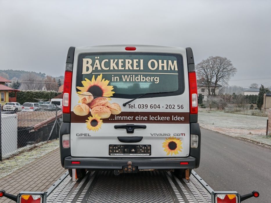 Opel Vivaro Lift L1H1 2.0 CDTI 114KM z Niemiec / 2011r / Klima / 3 Oso