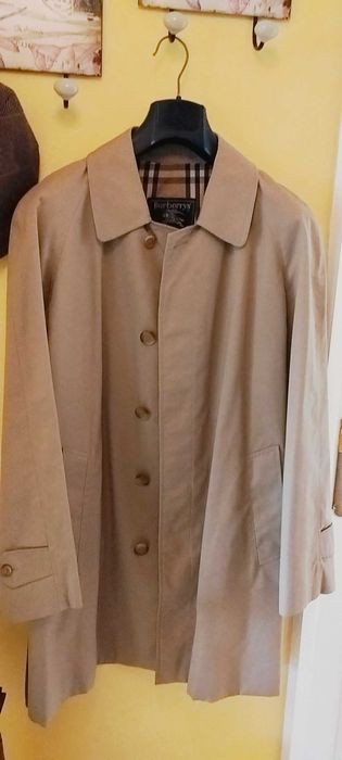 Elegante e moderna gabardine de homem BURBERRYS ORIGINAL