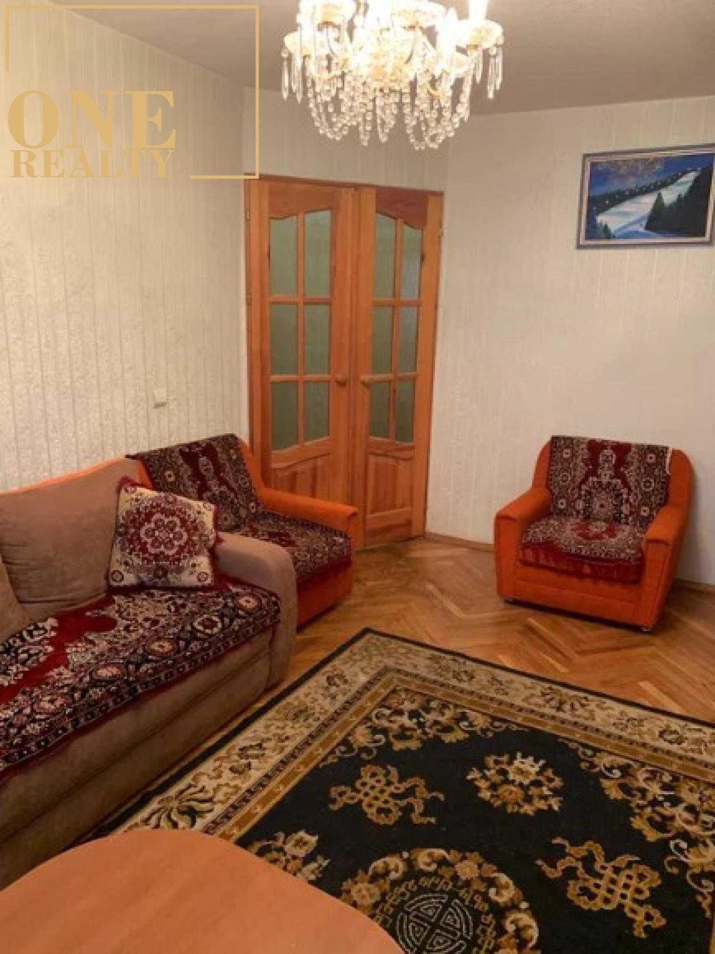 Продаж 1к квартири 51 кв.м ЦЕНТР, Липки, Маріїнський парк, Поруч метро