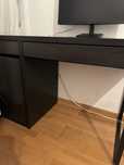 Secretaria ikea castanho escuro/preto