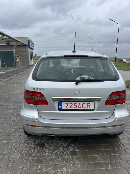 Продам мерседес В 200