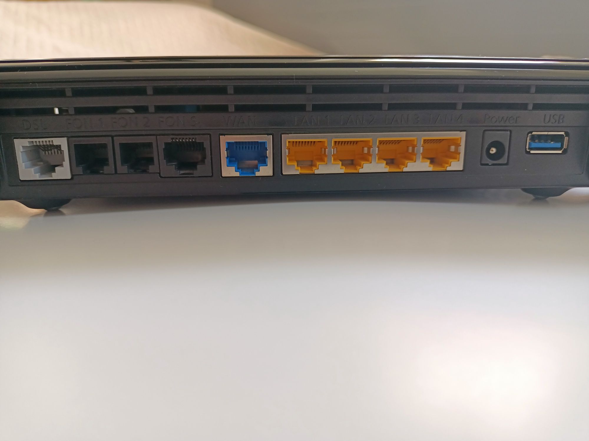 Router Wi-Fi FRITZ!Box 7590 CS