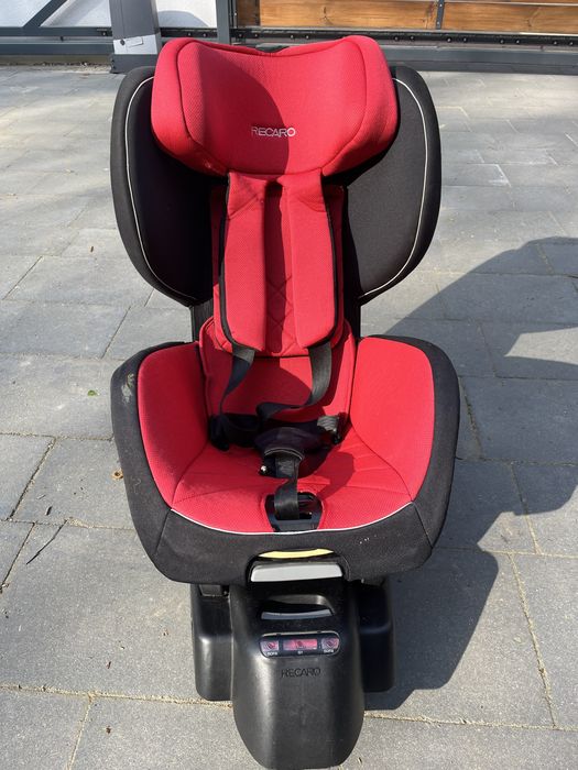 Fotelik samochodowy recaro optiafix