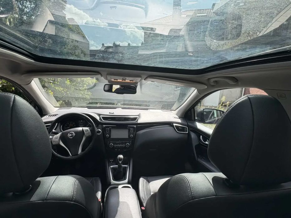 Nissan Qashqai      2015