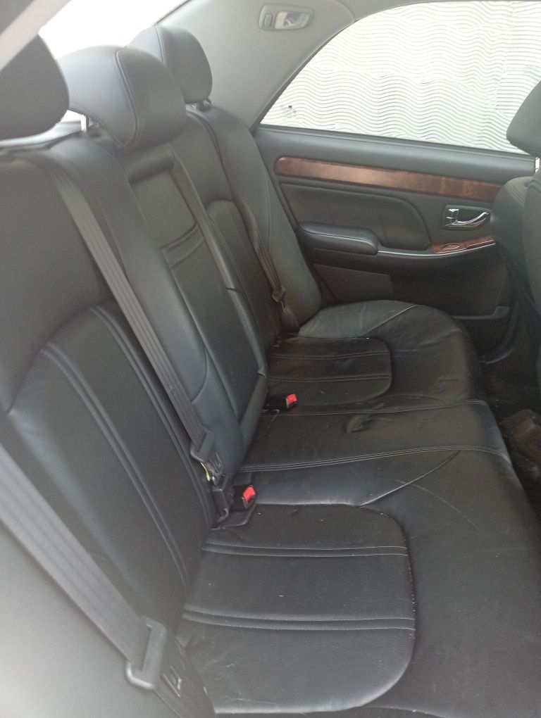 Хюндай XG 350 на завчастини