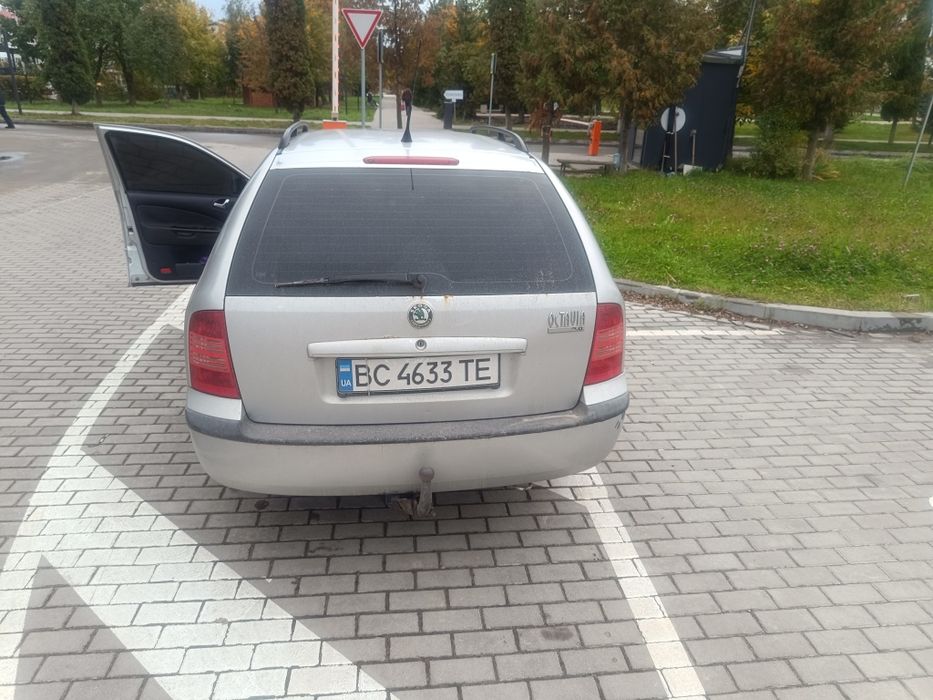 Продам, хороший, надійний автомобіль