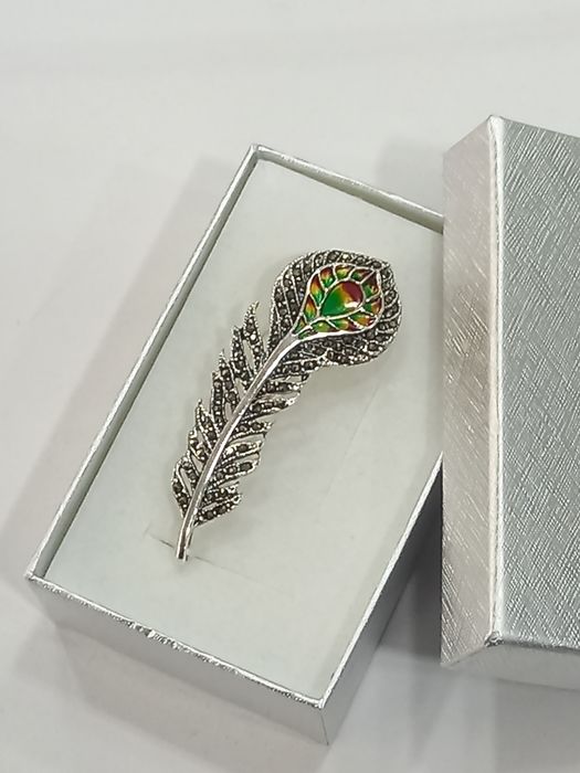 Srebrna broszka pawie pióro z markazytami srebro 925