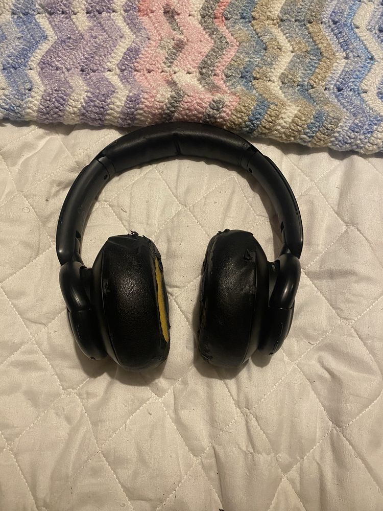 Fones Soundcore life Q30