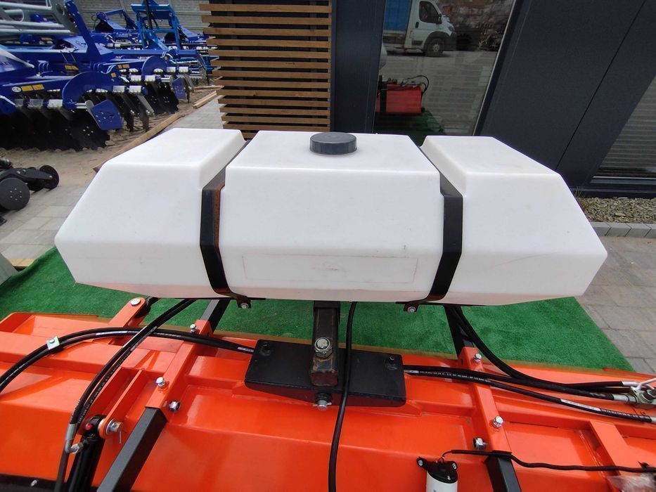 Zamiatarka drogowa uliczna hydrauliczna do ciągnika