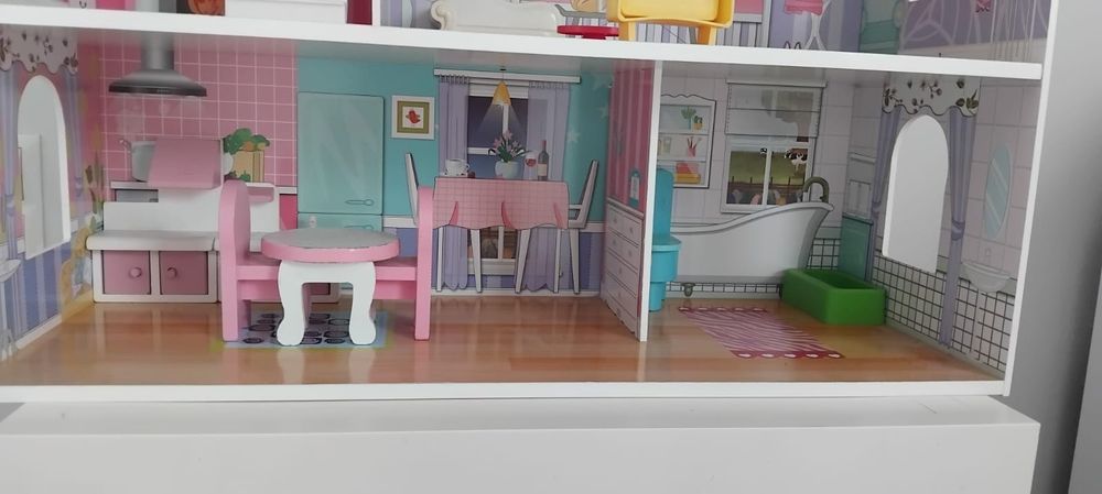 Domek dla lalek - duży