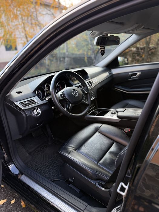 Mercedes Benz E Class W212