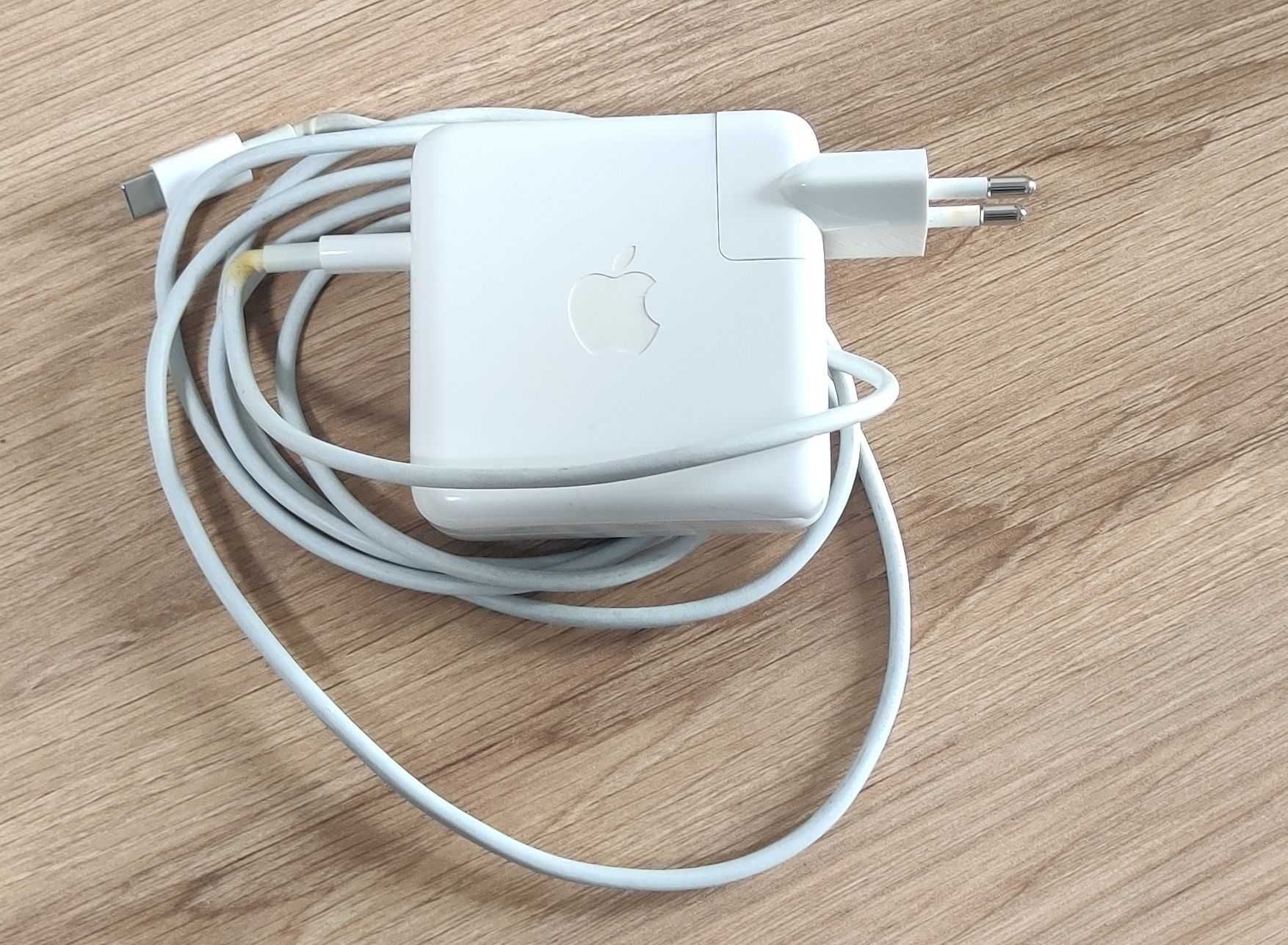 MacBook Pro 13 M1 16 GB Ram 256 SSD [2020]