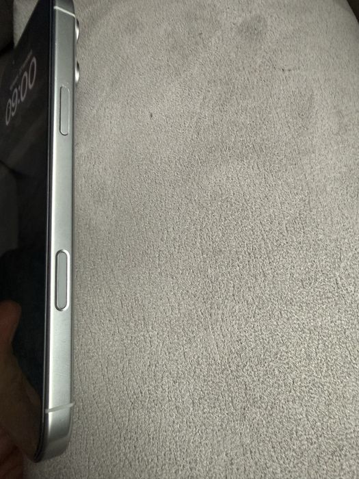 Iphone 16 pro max 256гб Newerlock стан ідеал