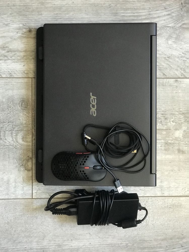 Laptop Acer Aspire 7 Ryzen 5 3550H GTX 1650