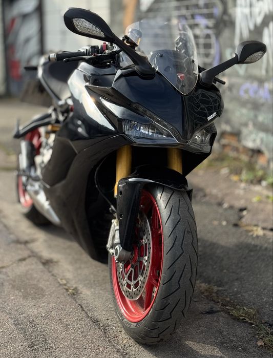 Ducati SuperSport S 2017 рік