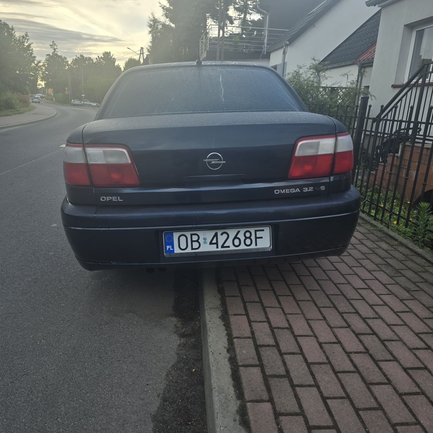 Opel Omega 3.2 v6