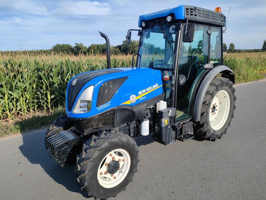 New Holland t4 90N sadowniczy case Massey Ferguson Kubota John Deere