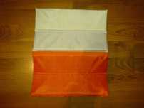 FLAGA POLSKI–Gadżet Patriotyczny wymiary 32x27x1 cm NOWA NIEUŻYWANA
