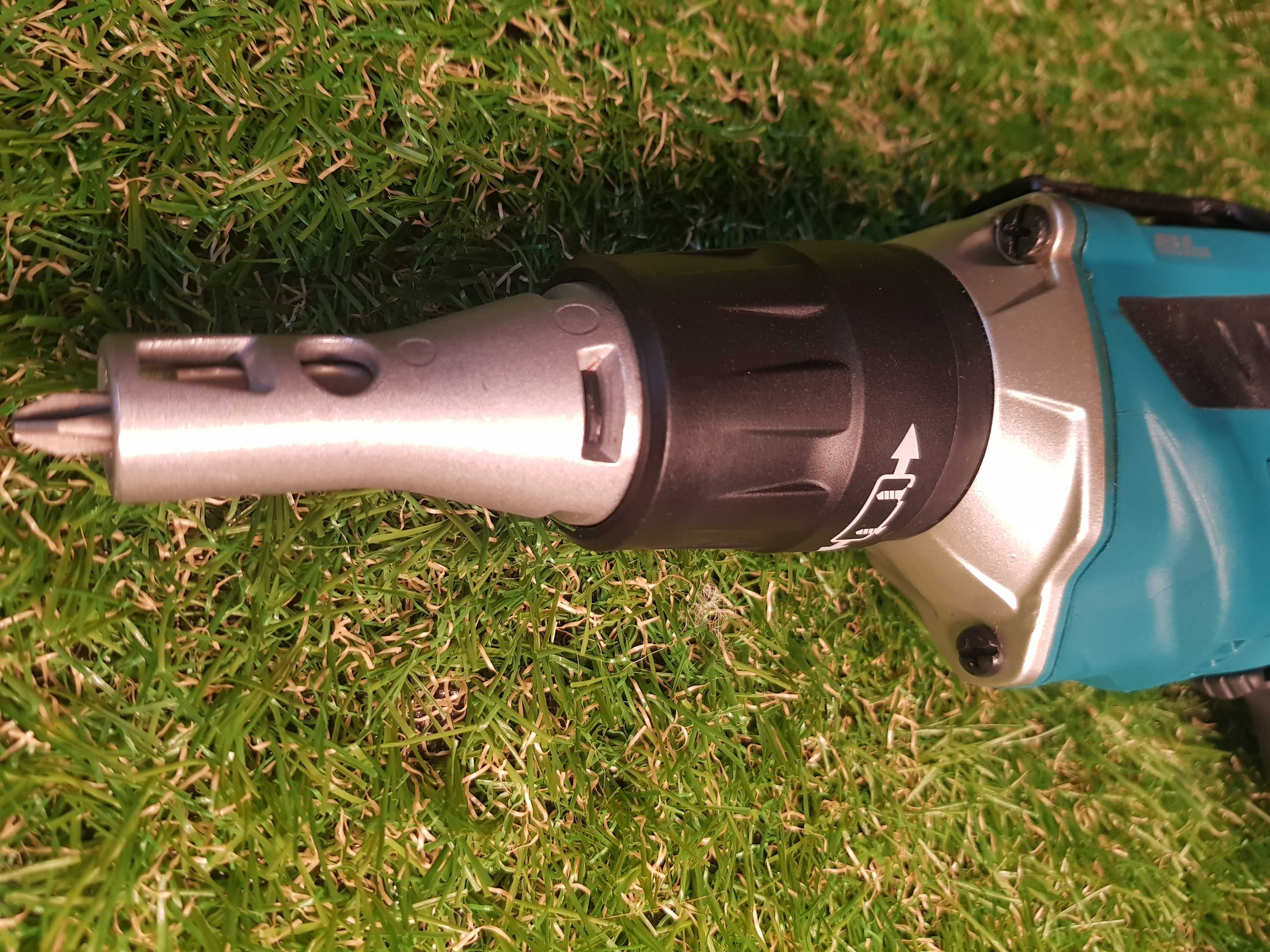 Шуруповерт для гіпсокартону Makita XSF03Z 18V LXT безщітковий