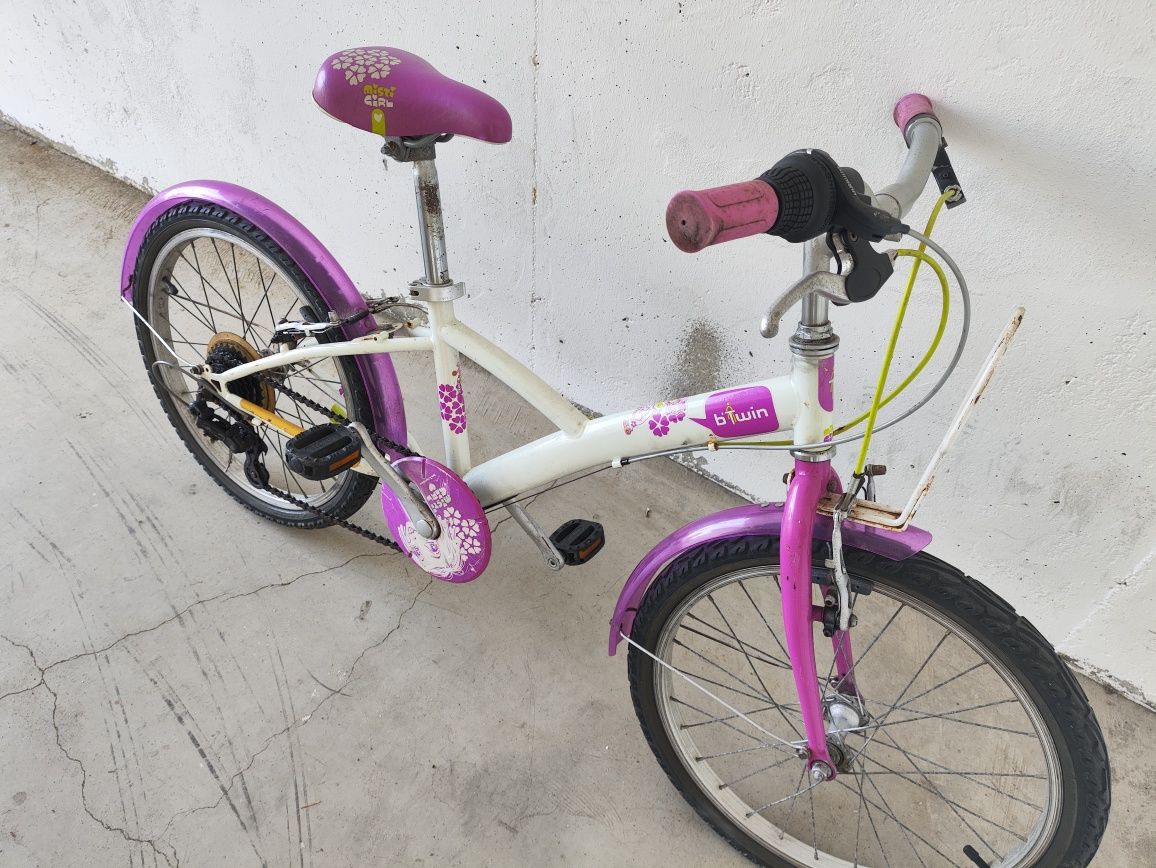 Bicicleta de criança com velocidades