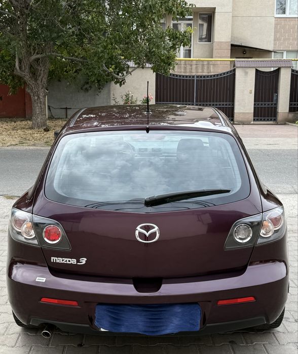 Mazda 3, 1.6 газ/бенз, АВТОМАТ, обслужена, в родной краске