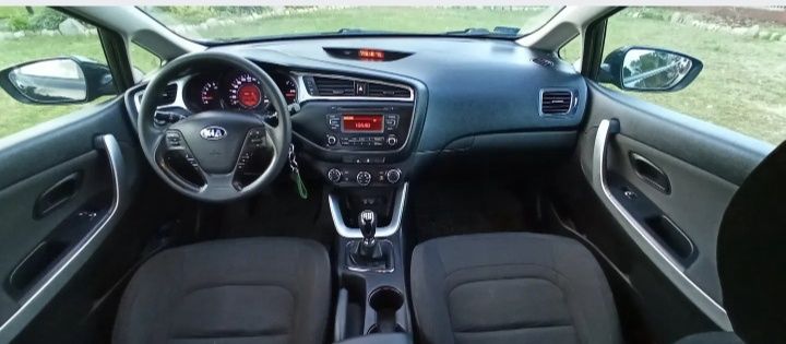 Kia cee'd kombi 1,6 crdi  2017