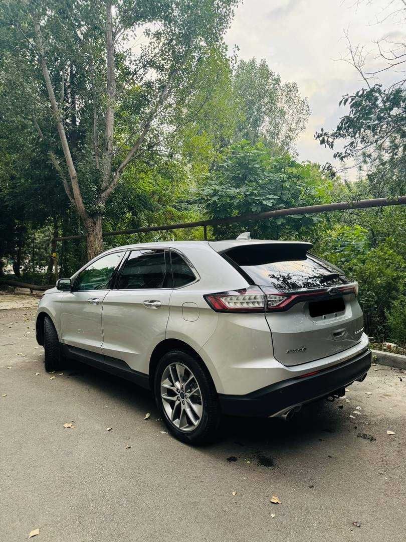 Ford Edge 2017 Titanium 2.0 передній привід