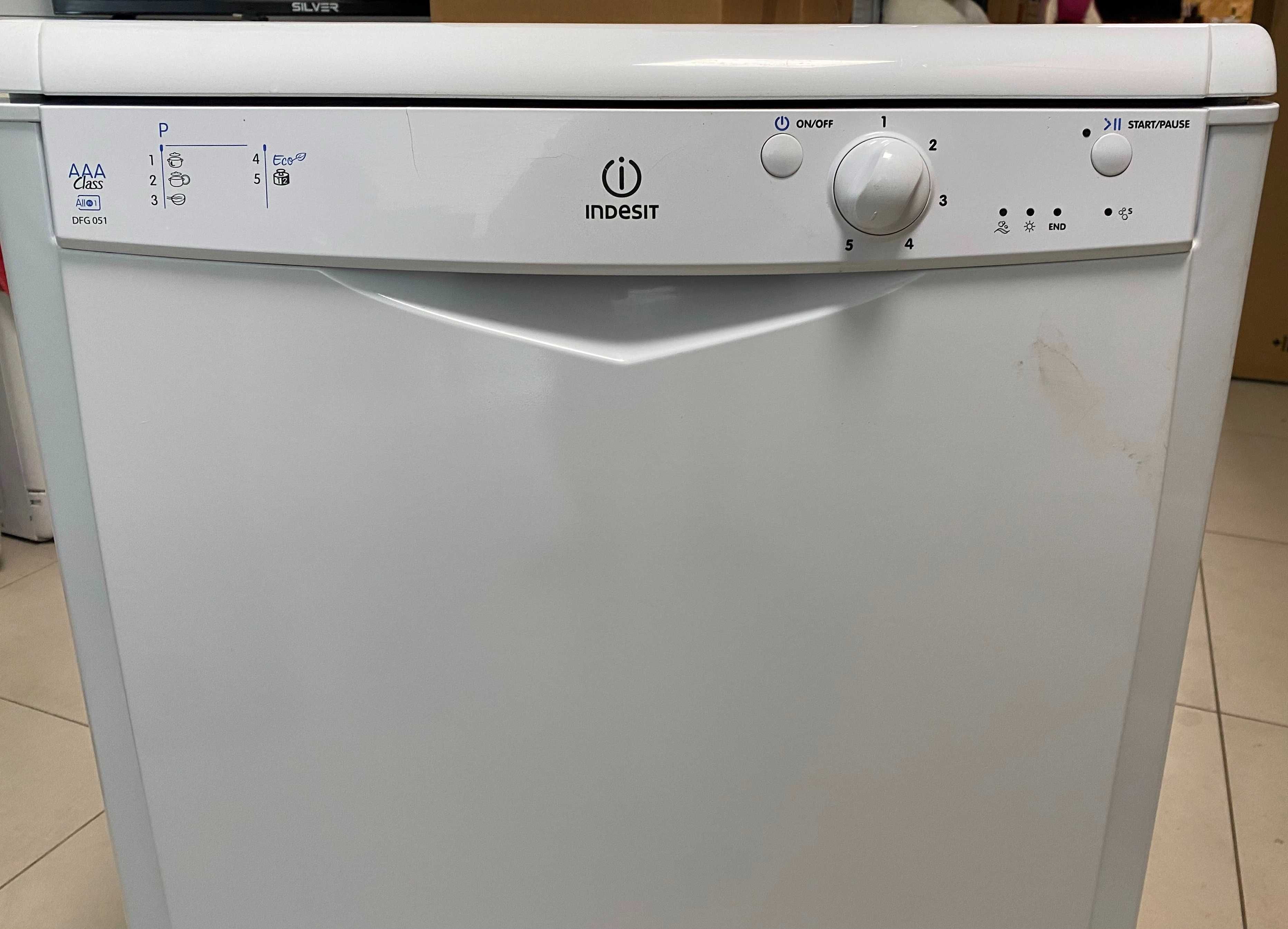 Maquina lavar loiça indesit