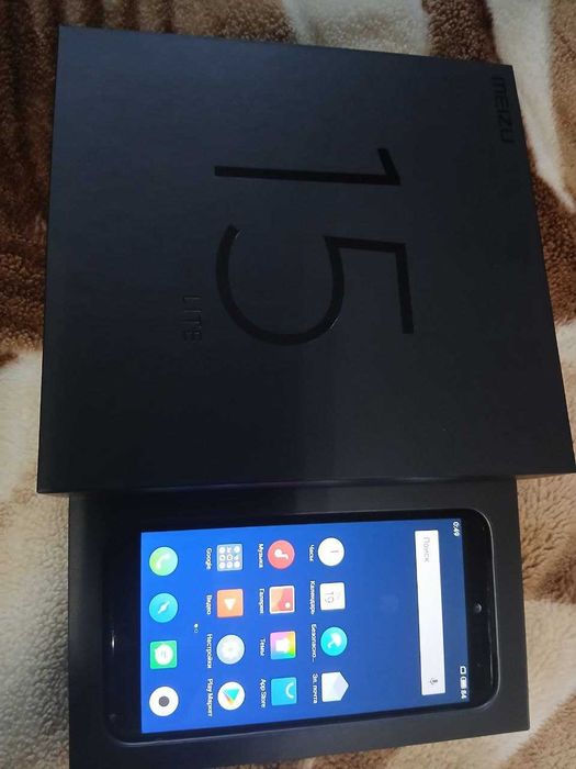 Cмартфон Meizu 15 Lite, 2 чехла, коробка