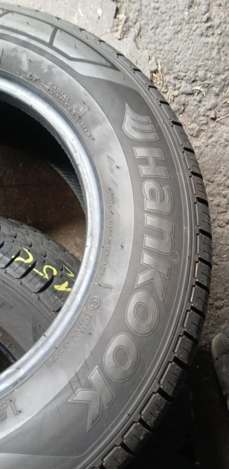 Opony 205/70/R15C