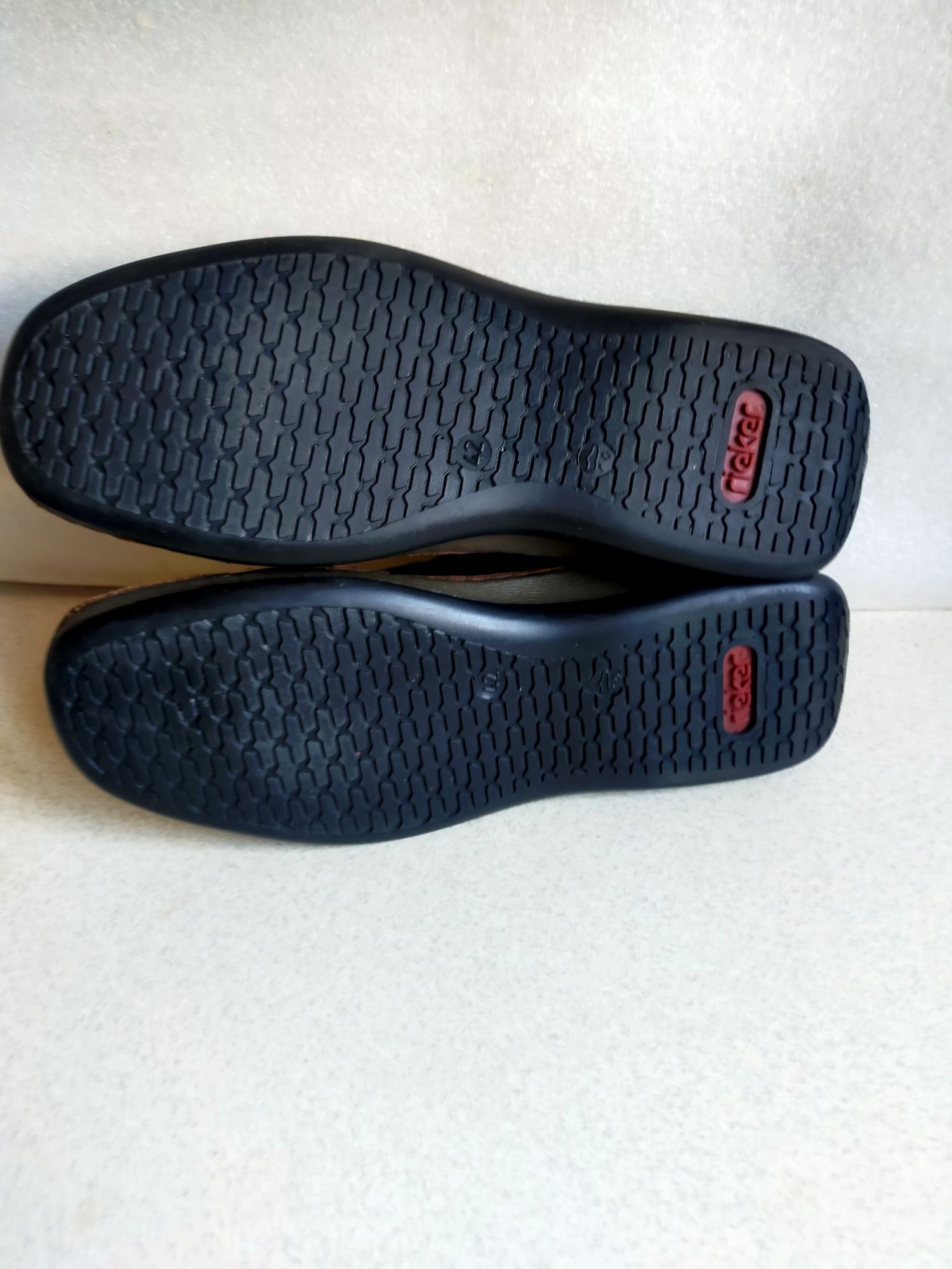 Buty Sandały półbuty Rieker 42