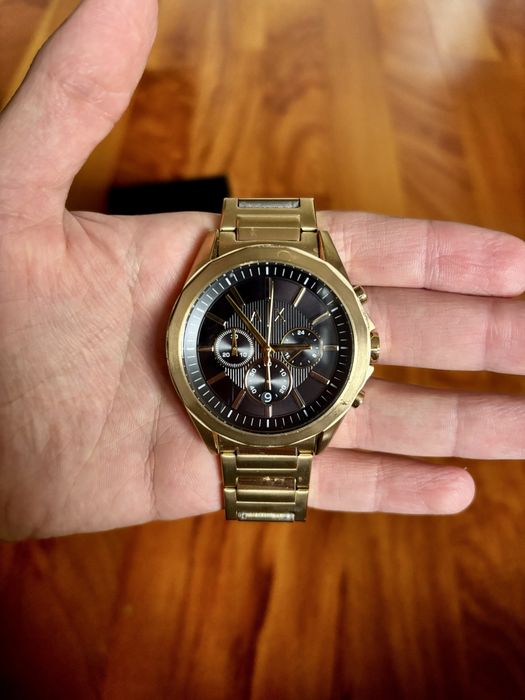 Zegarek Armani Exchange – złoty, elegancki, stan bardzo dobry