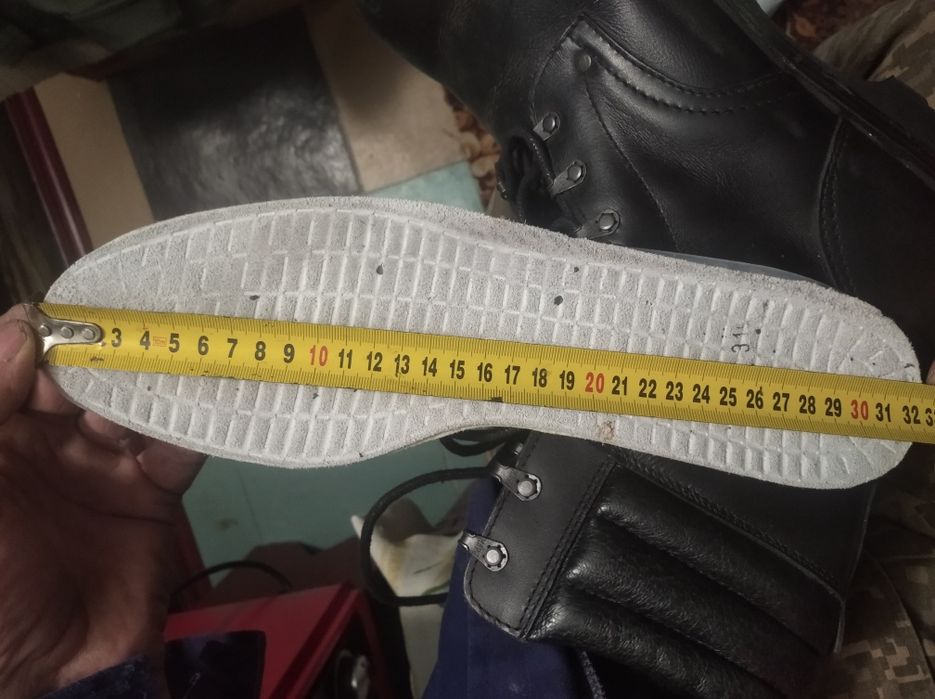 Берці шкіряні демісезонні 47-48 розмір