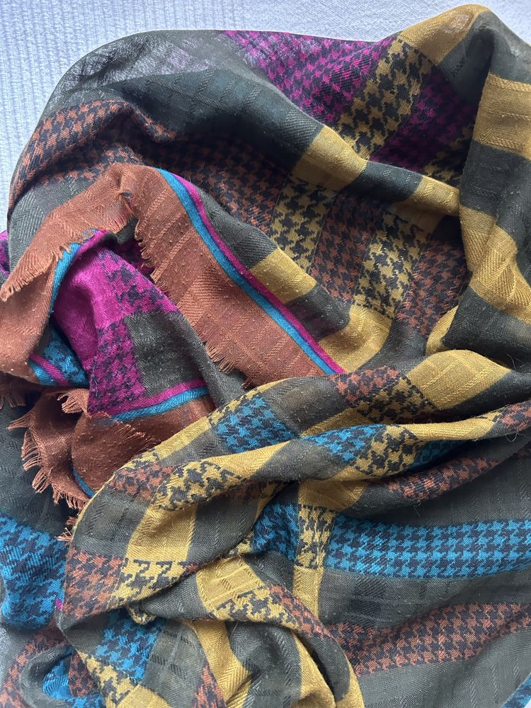 Oryginalna chusta oversize w stylu boho