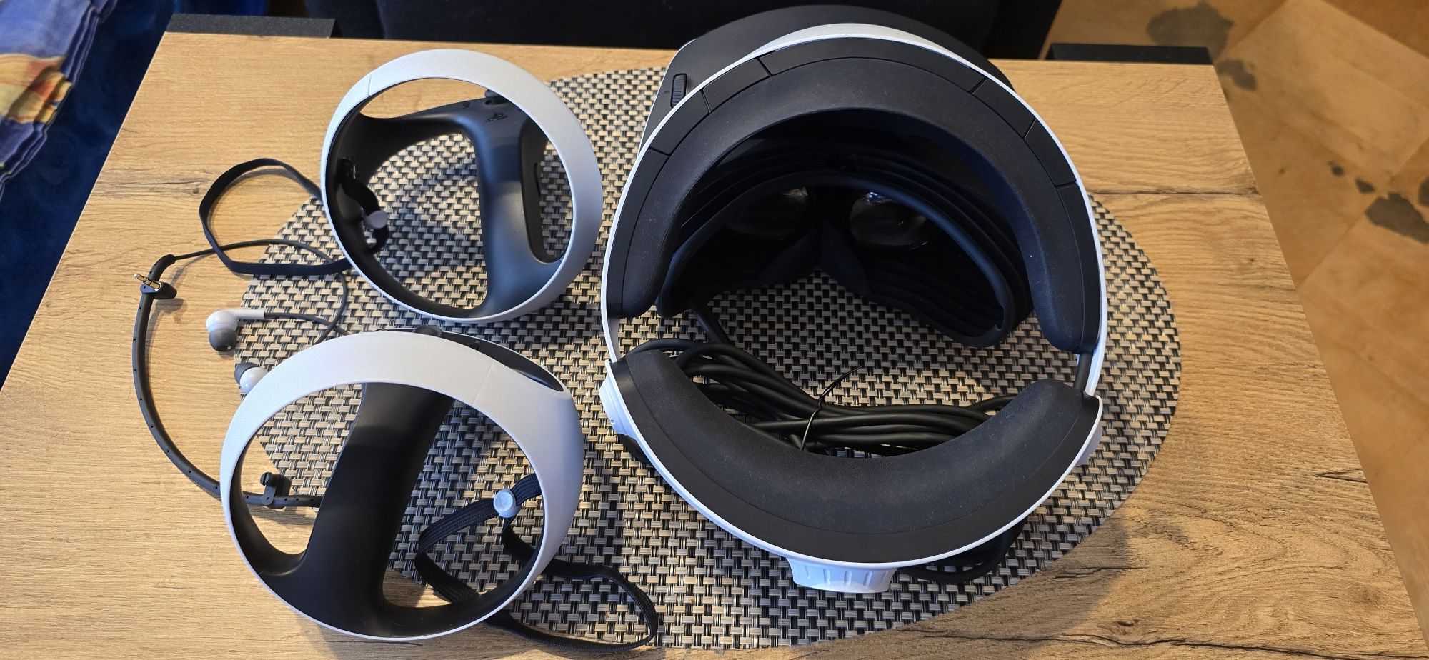 Gogle VR2 do PS5 super stan!!!