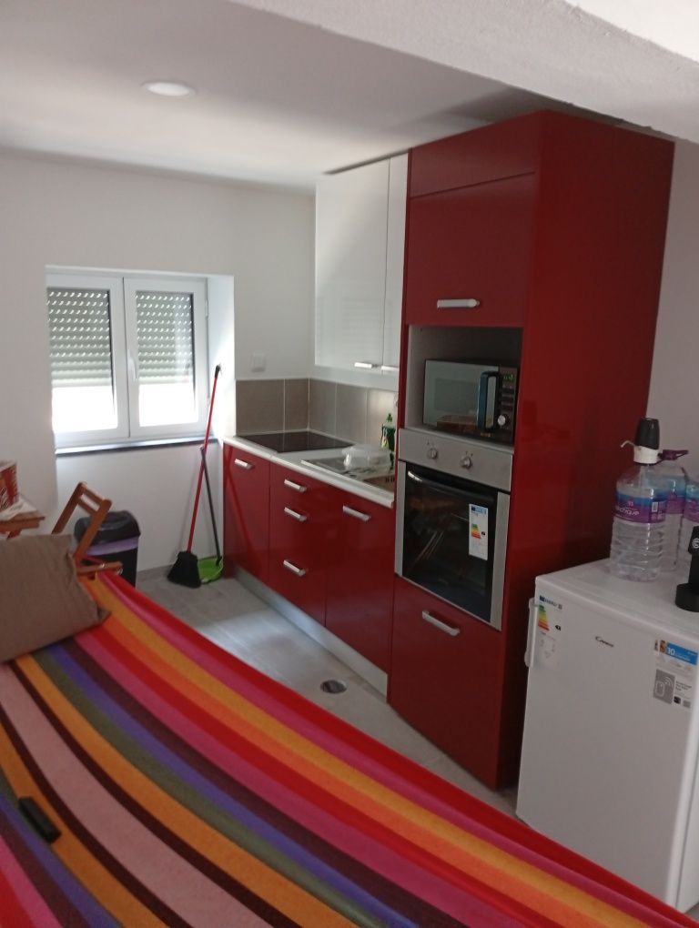 Cama de rede com suporte em madaeira