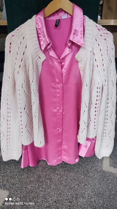 Różowa satynowa koszula oversize Zara