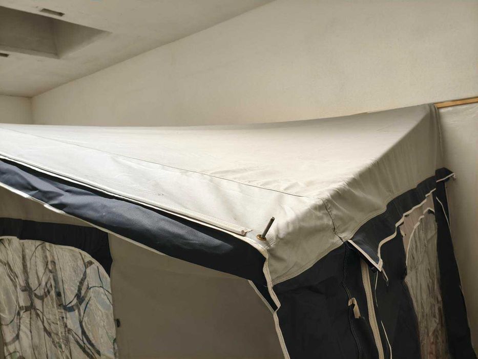 Przedsionek do przyczepy rozm. 825-850 cm. Jak nowy!!