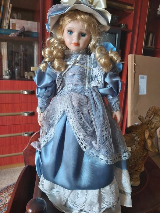 Boneca de Porcelana Vintage - Sophie