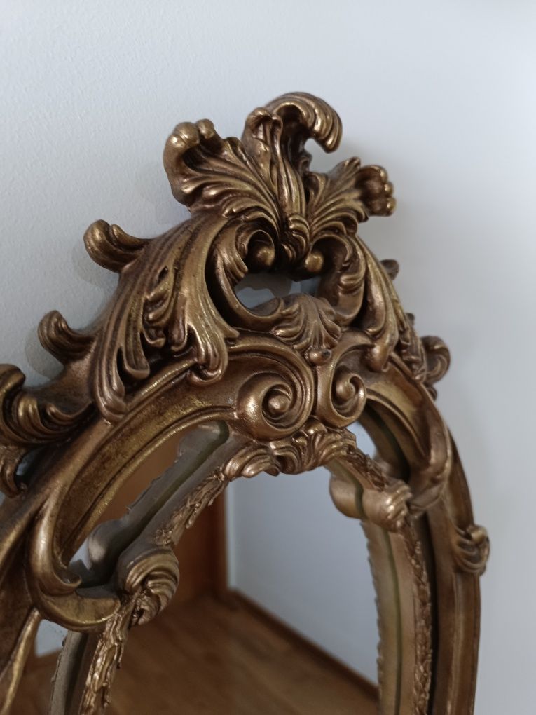 Espelho Oval Dourado