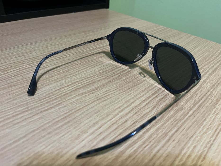 Oculos som rapariga burberry