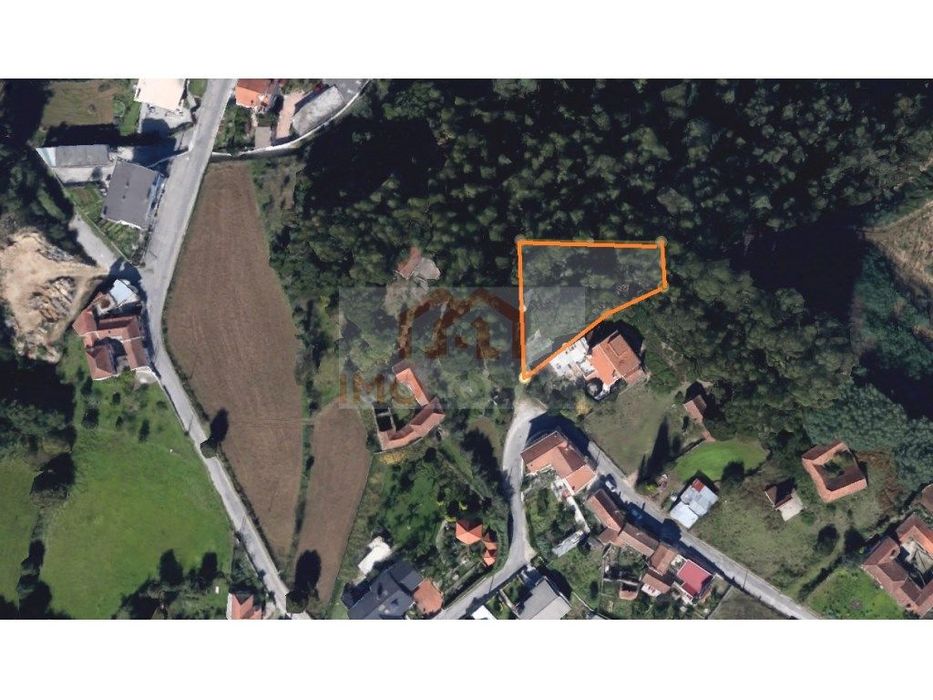 Terreno Urbano - Louredo