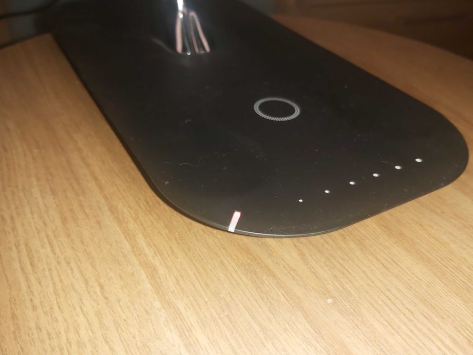 Lampka nocna z ladowarka,glosnkiem Bluetooth