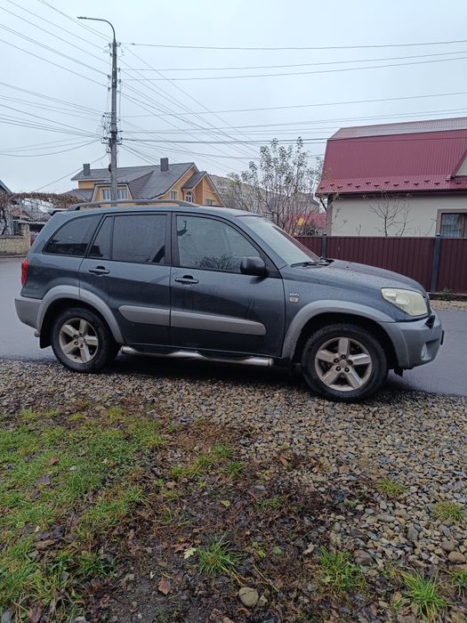 Toyota RAV4 • 2004 рік • 2.0 бензин + ГБО • Автомат