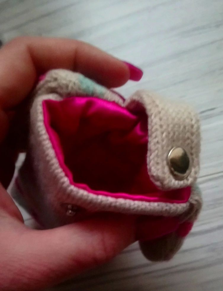 Etui na telefon królik sweter serduszka mięciutkie iPhone Android