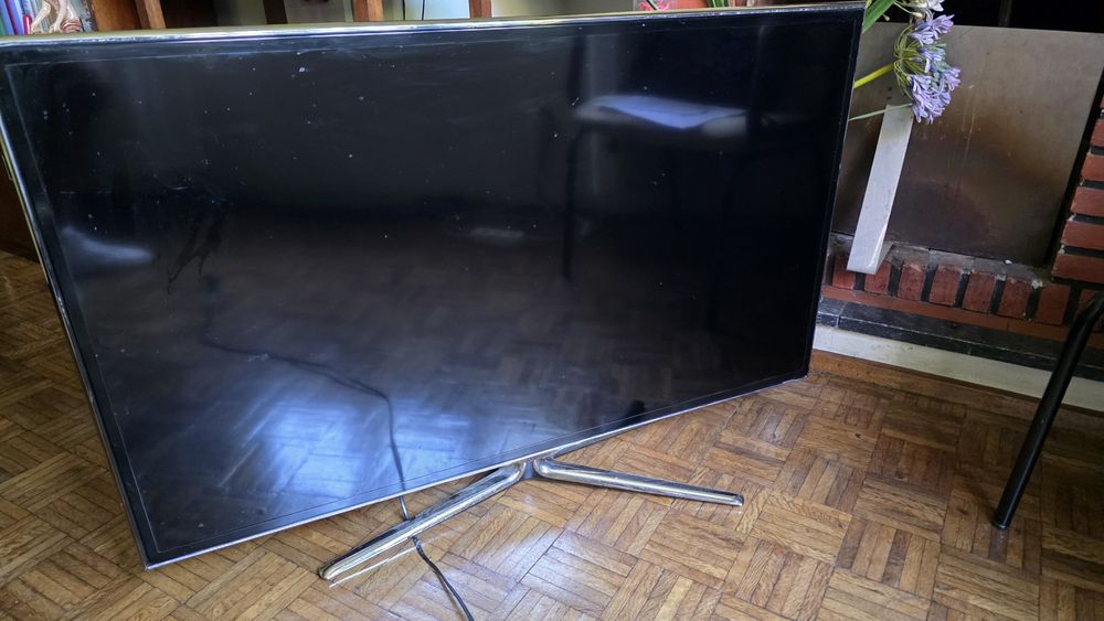 Televisao samsung led 116 cm