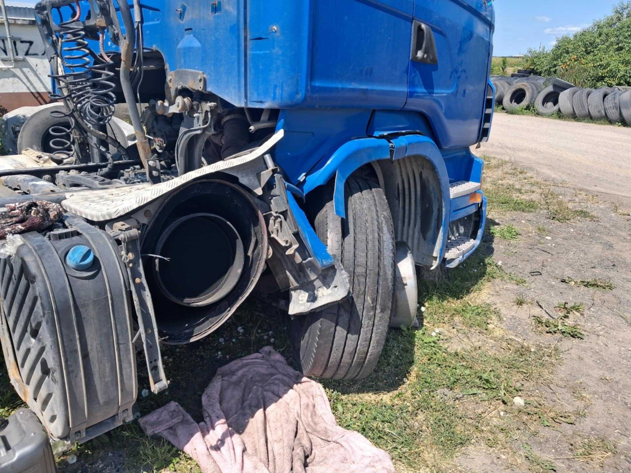 Części SCANIA V8 R560