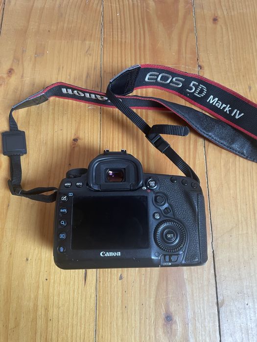 Canon EOS 5D Mark IV (body)